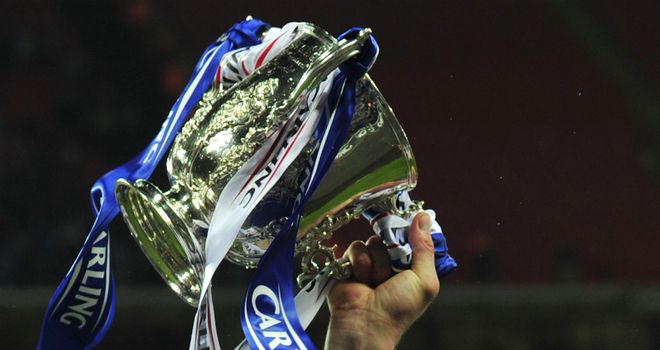 Carling-Cup_2633984.jpg
