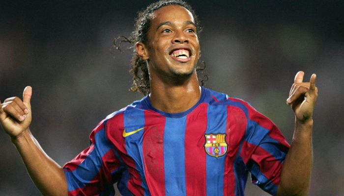 138-023252-ronaldinho-brazil-football_700x400.png