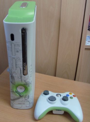 Irish-Launch-Team-05-XBOX-360-console.jpg