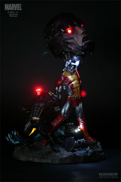 sideshow-sentinel-vs-x-men-statue-02.jpg