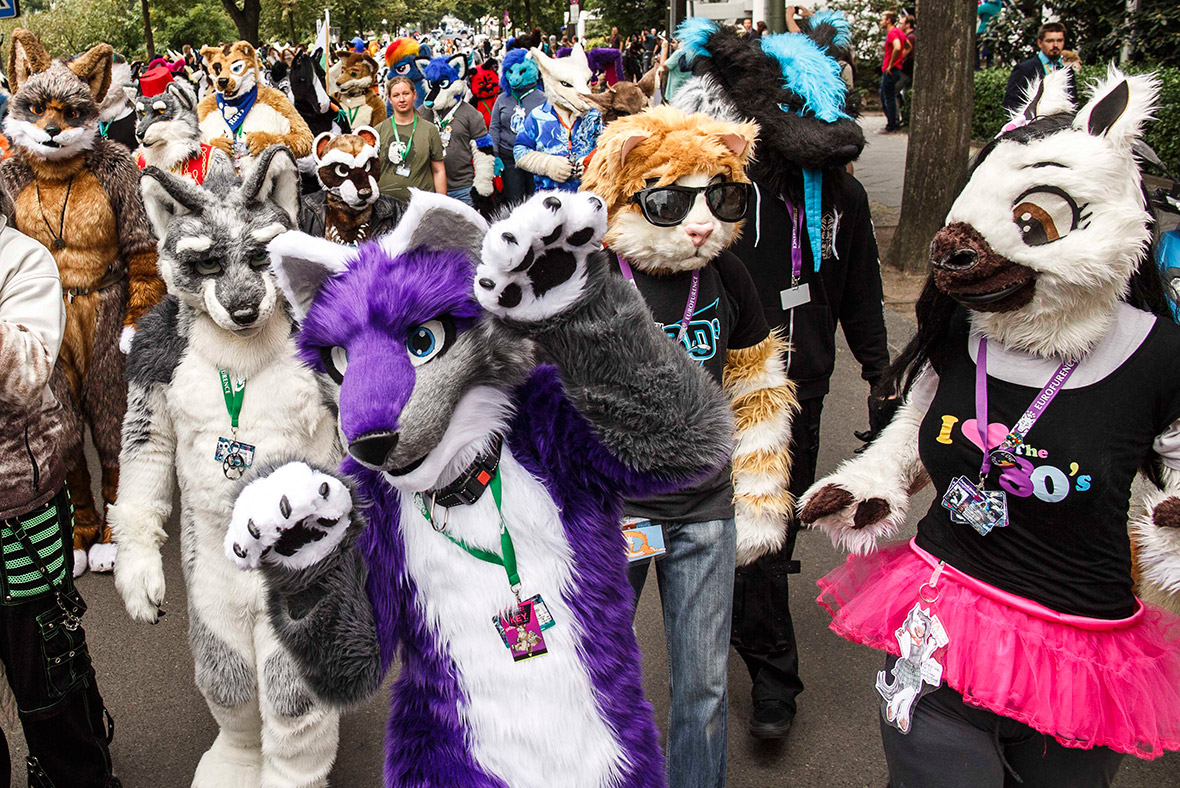 eurofurence-22-2016-berlin-furries.jpg