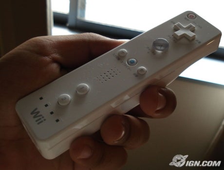 my-very-own-wiimote-20061012075525499-000.jpg