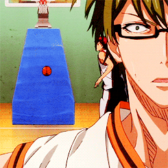 tumblr_m5e3t6Dqtj1r8z853o3_r1_250.gif