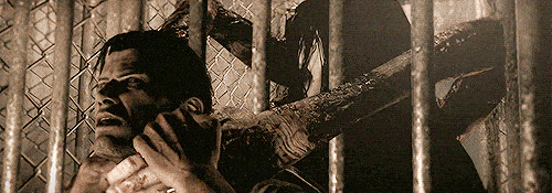 tumblr_ndvvh7vkue1t6xtc8o3_r1_500.gif