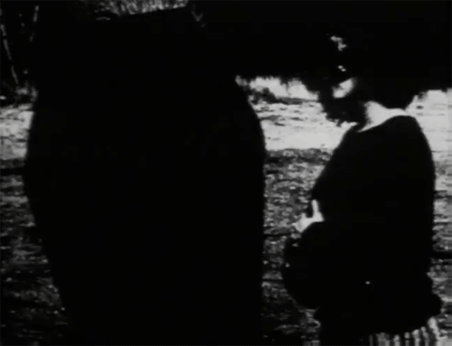tumblr_lk591hyUHx1qare4mo1_500.gif