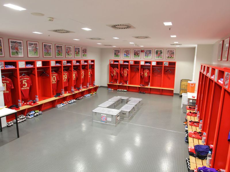 Allianz-Arena--Interior--Changing-Room_2755124.jpg