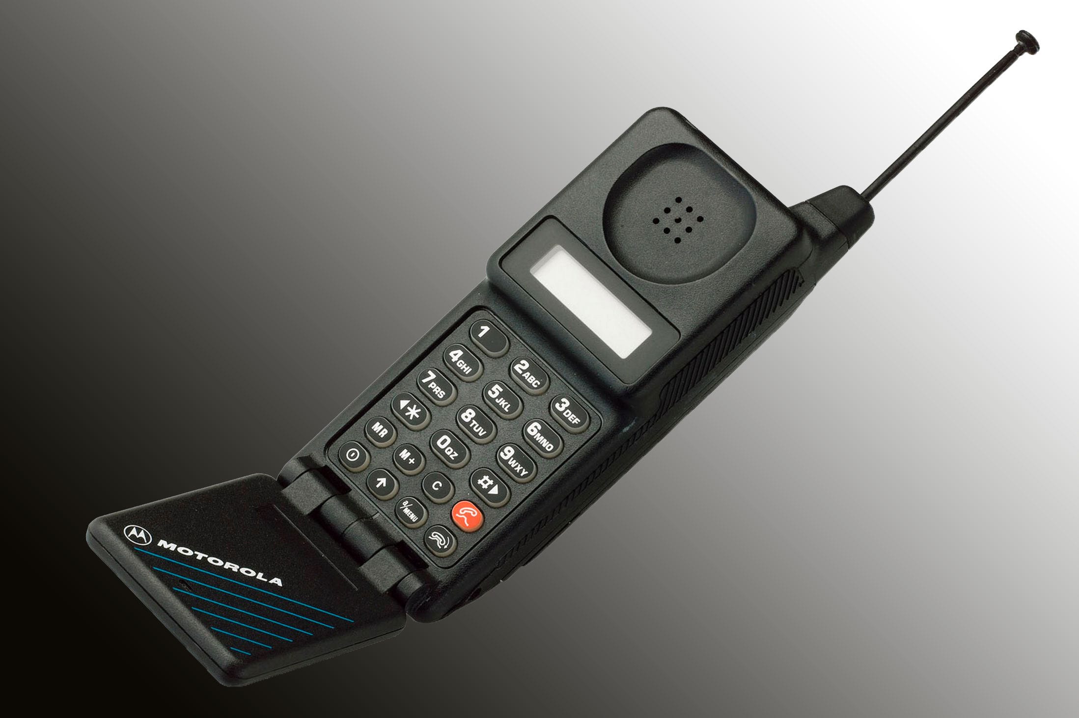 1452505894-motorola-microtak.jpg
