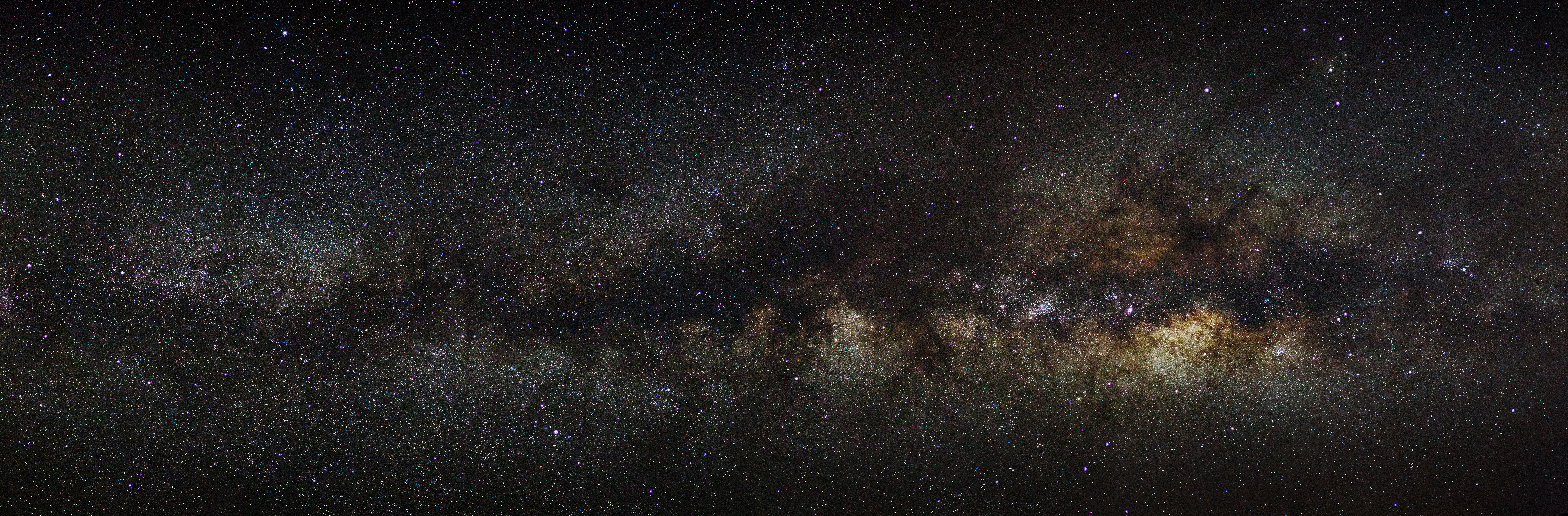 milky-way-galaxy-on-a-night-sky-long-exposure-photograph-with-grain.jpg