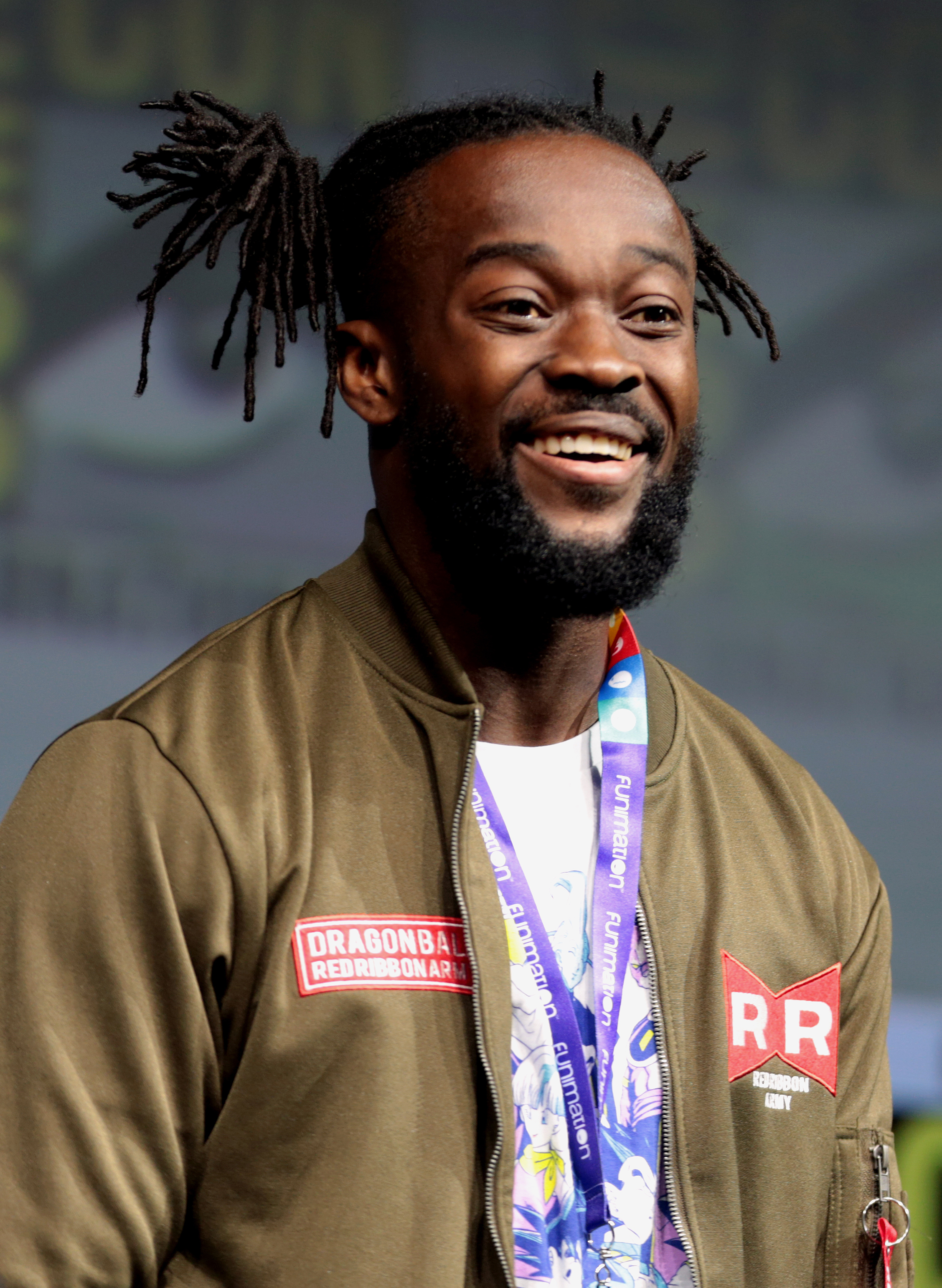 Kofi_Kingston_by_Gage_Skidmore.jpg