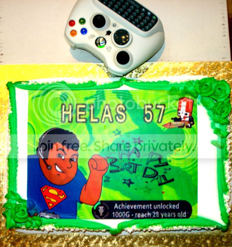 Helascake3.jpg