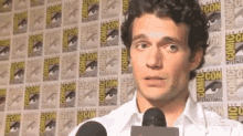 henry-cavill.gif