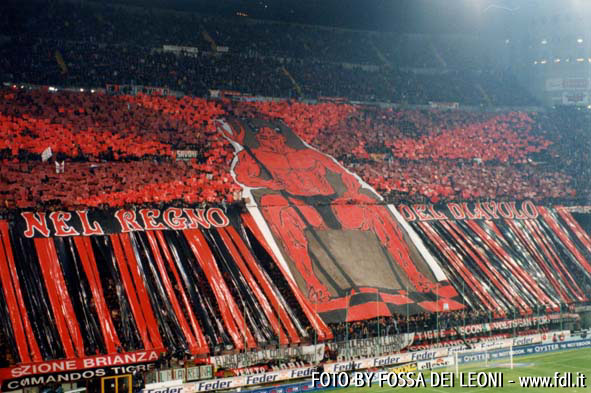 ultras19.jpg
