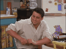joey-tribbiani-shocked.gif
