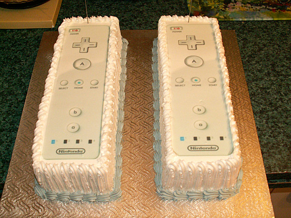 wii_cake01.jpg