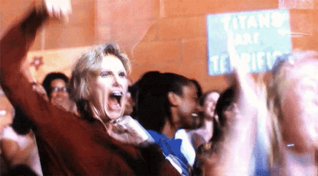 glee-sue-sylvester.gif
