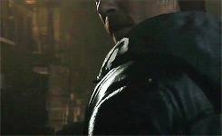tumblr_na8435CiBS1tgm3jvo5_250.gif