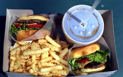 shakeshackkuwait.jpg