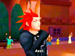 tumblr_m5bzwjVZCN1r7qi2ro5_r2_250.gif