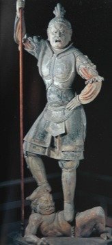 tumblr_nznf6ndMhc1tj1qiho9_250.jpg