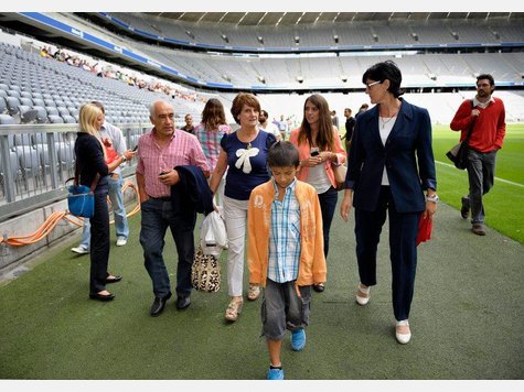 124883397-family.9.jpg