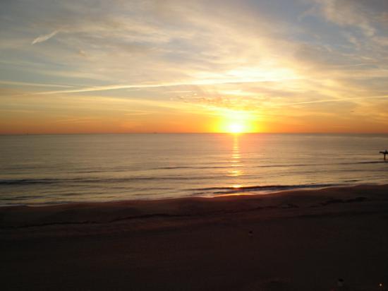 sun-rise-from-our-room.jpg