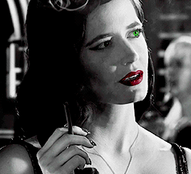 tumblr_njrr0vqae61qhkkp7o3_400.gif