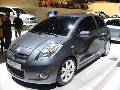 Toyota%2BYaris.jpg