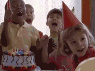 tumblr_mpwdupmp001s8c9jeo1_400.gif