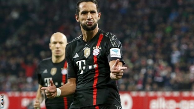 _79711201_benatia.jpg