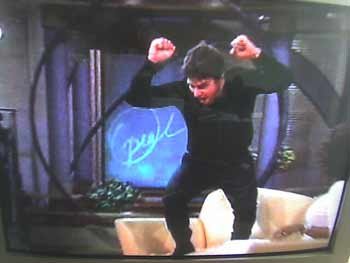 050818_519_Tom_Cruise_on_Oprah.jpg