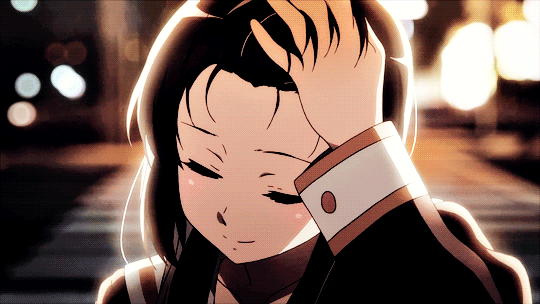 qMyXF16.gif