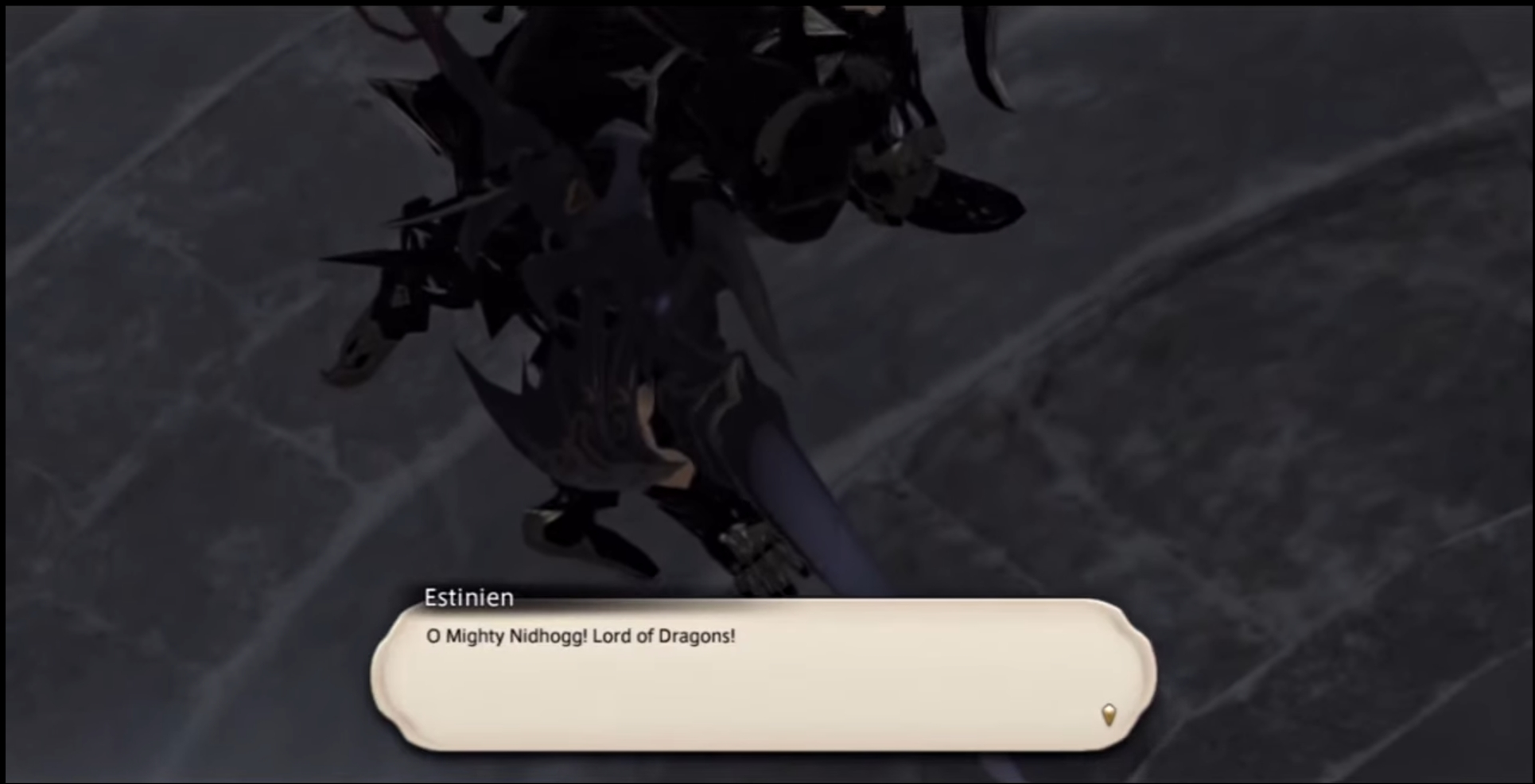 aeQpMzU.png