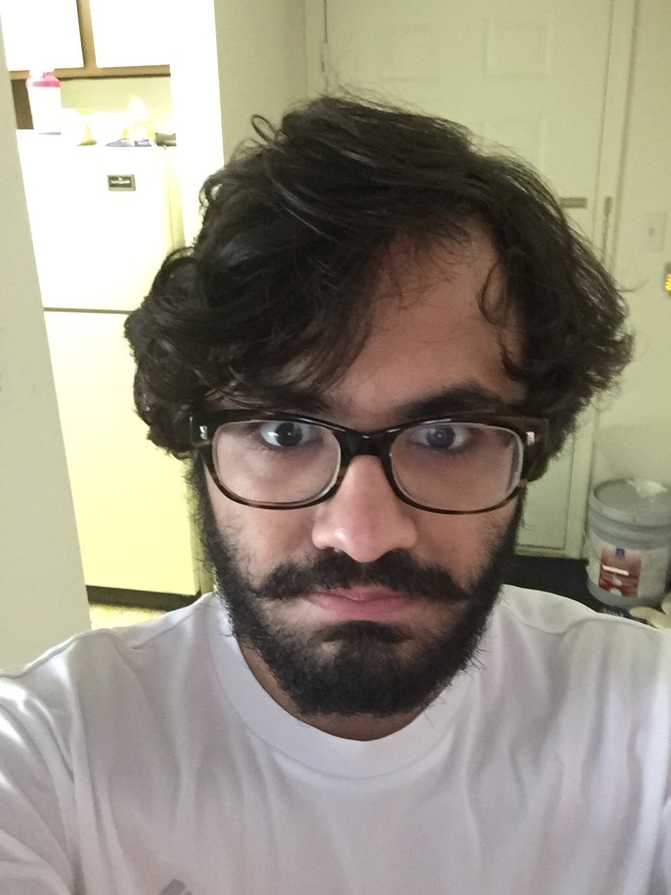 Tg1doAa.jpg