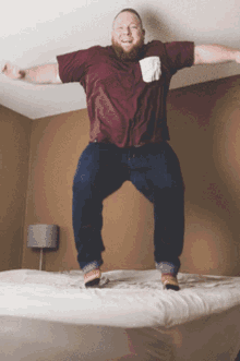 chubstr-bed.gif