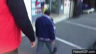 6hqMXk.gif