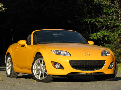 032688_2010_Mazda_MX-5.jpg