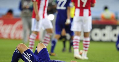 Marcus-Tulio-Tanaka-Japan-Paraguay-Last-16-Wo_2472224.jpg