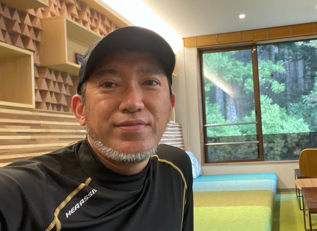 shinji-mikami-travel-1.png