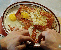 tumblr_m79i3kjuqW1r3i7aho2_250.gif