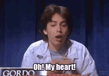 lizzie-mcguire-my-heart.gif