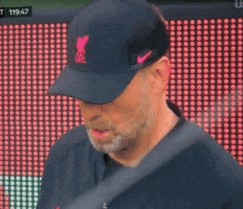 p_2505uvxv10.gif