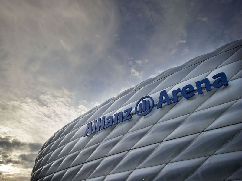 Allianz-Arena--Lettering-1_2755127.jpg