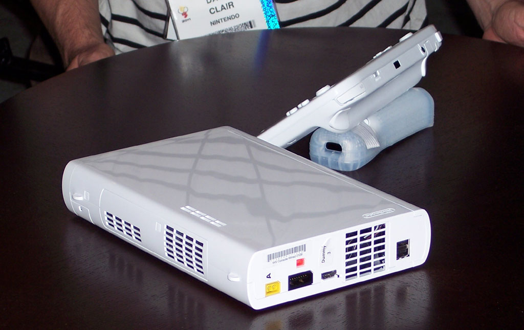 wii-u-console-back.jpg