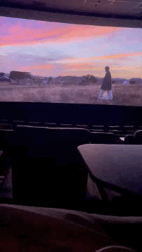 2jBD3fA.gif