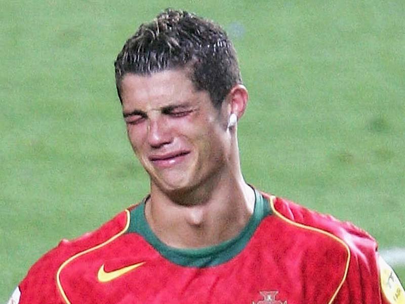 ronaldo-crying1.jpg