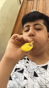 blow-balloon-balloon.gif